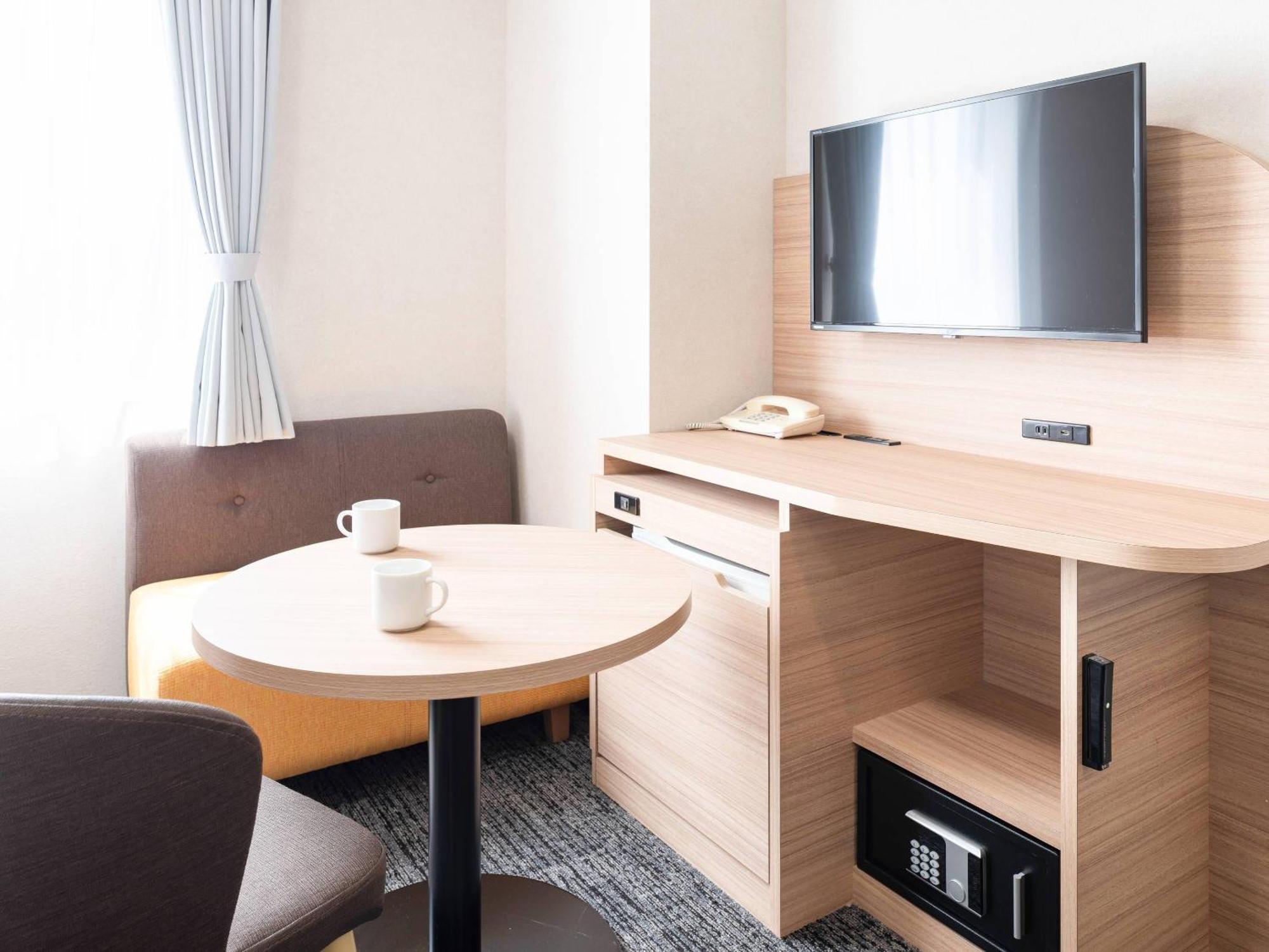 Twin Room Non-Smoking